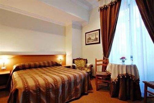 Accommodation Delia Roma Esterno foto