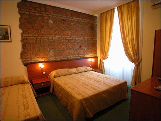 Accommodation Delia Roma Esterno foto